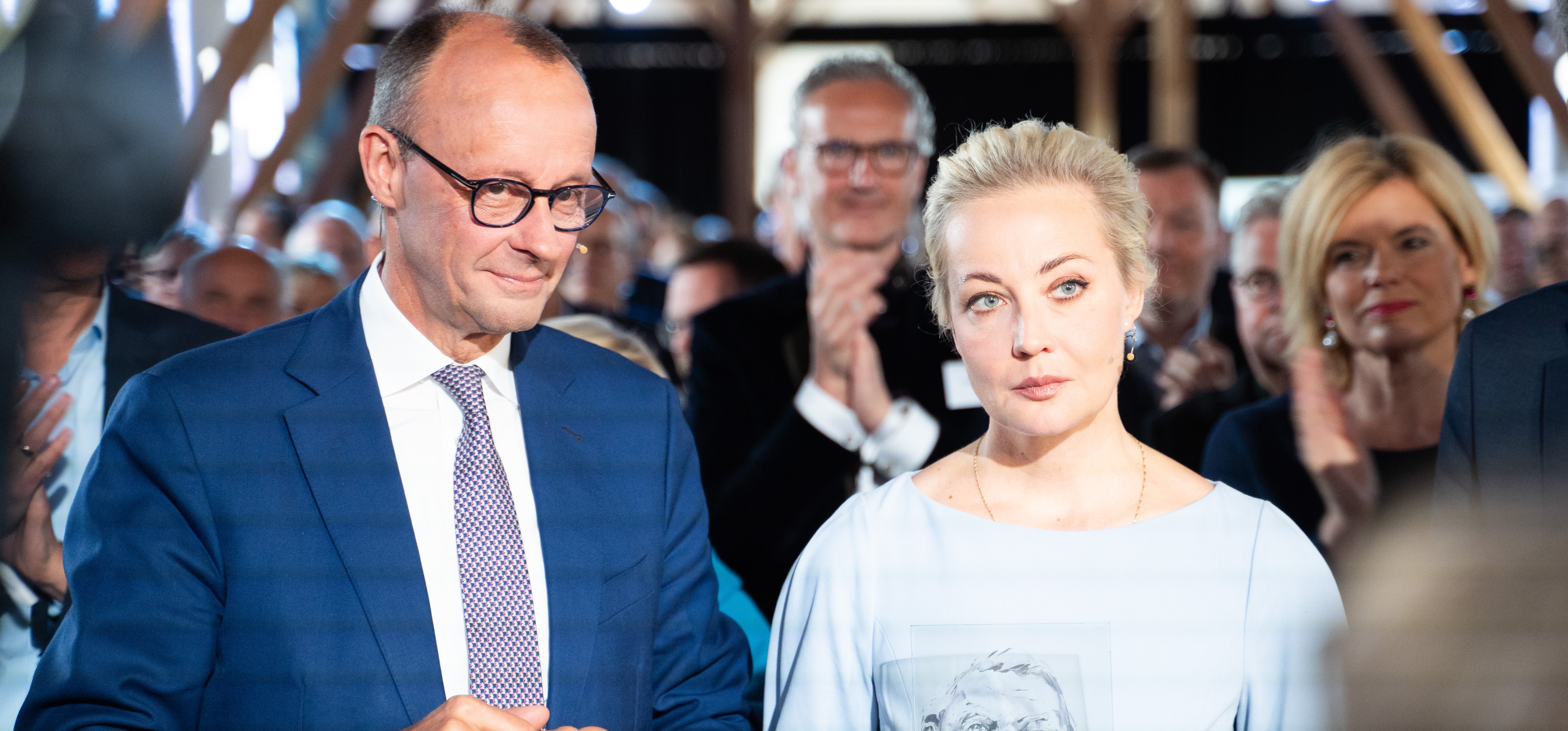 Friedrich Merz und Julija Nawalnaja